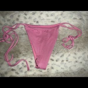 Frankie’s Large bottom